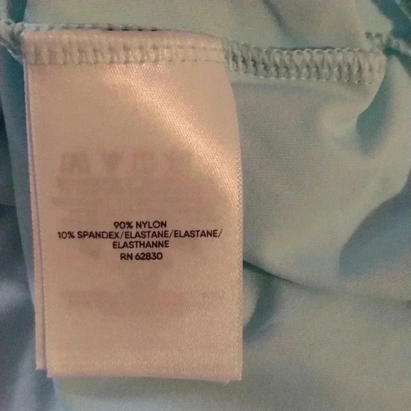 Lands End Colorblock zipup lightweight hoodie NWOT - Picture 9 of 9